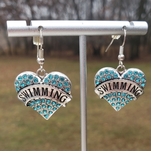 Jewelry - Heart Swimming Earrings
